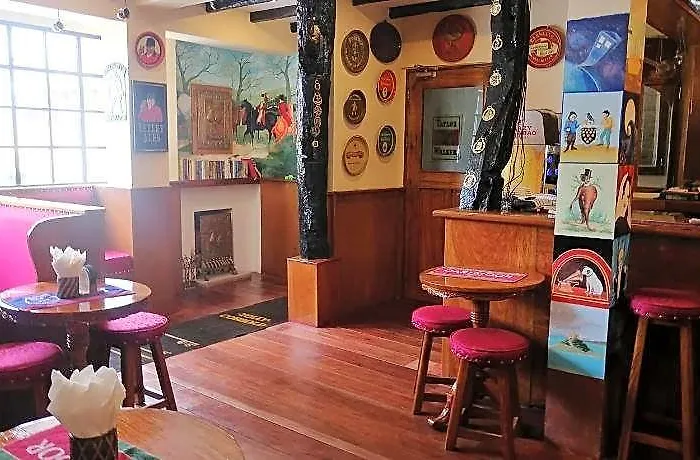 Cobadonga Inn Alona