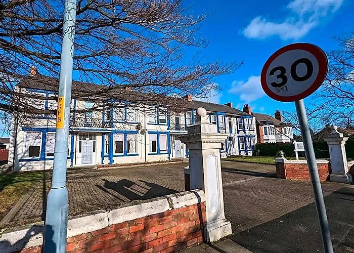 Oyo Eastbourne Lodge