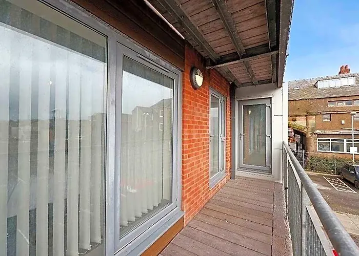 Studio Flat In Carlisle