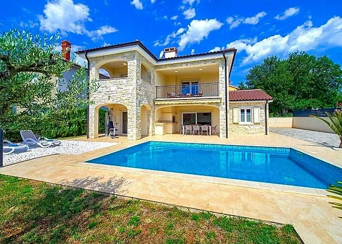 Martius Comfortable Holiday Residence