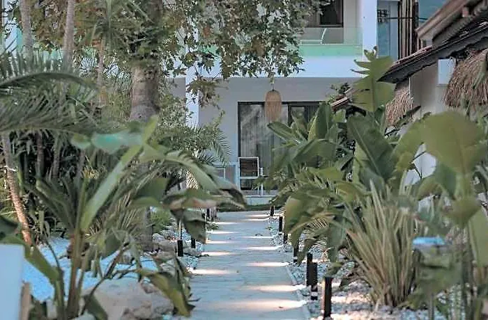 Glenn Hotel&Beach