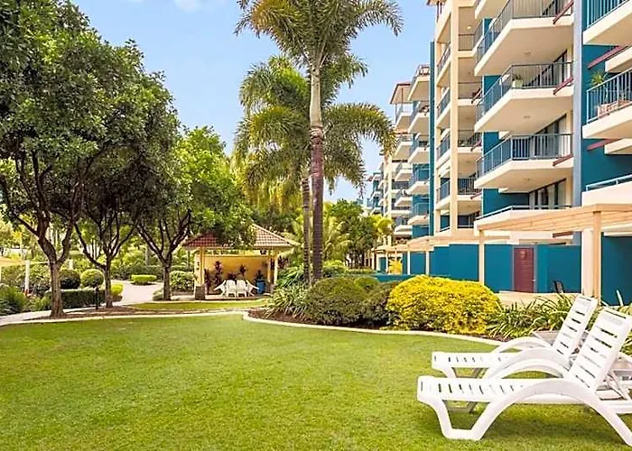 1 Bedroom - Resort Pool And Beach - Alex
