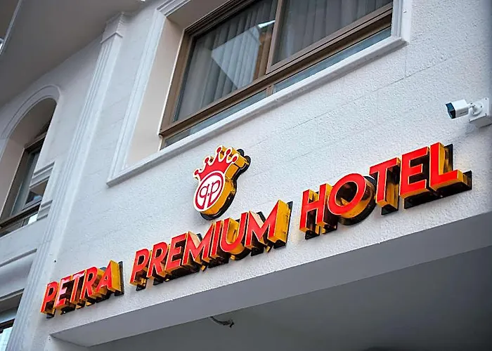 Petra Premium Hotel