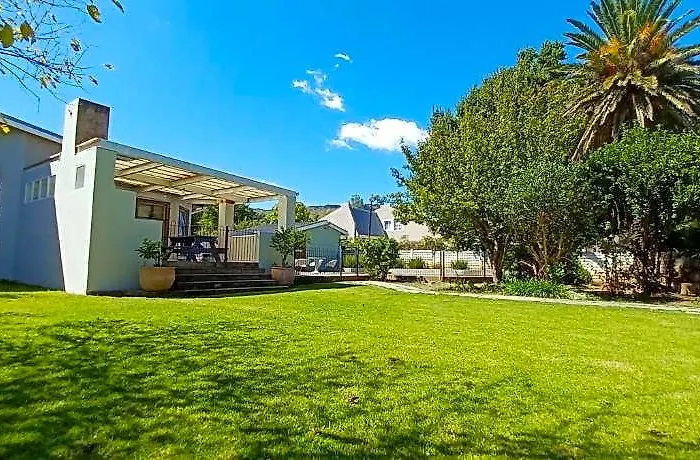 Garden Court Guest House