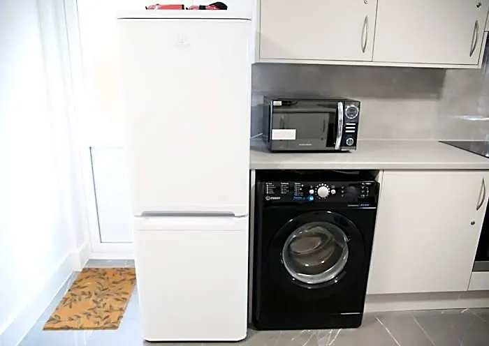 Cricklewood Luxury Ensuite Rooms