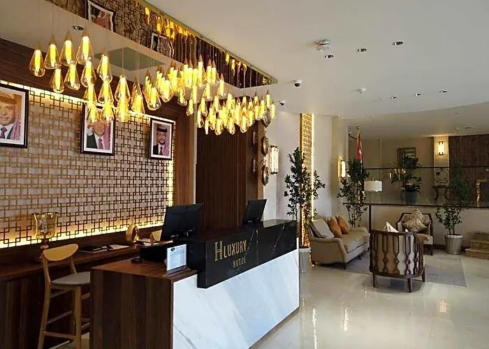 H Luxury Hotel
