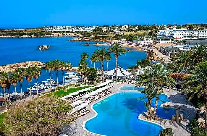 Coral Beach Hotel And Resort