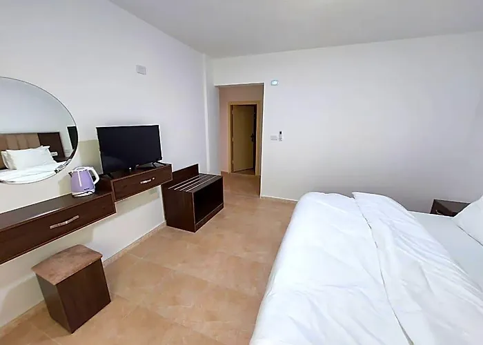 Petra Jewel Luxury Hotel