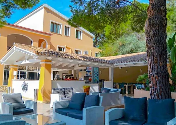 Rocca Dorada Resort