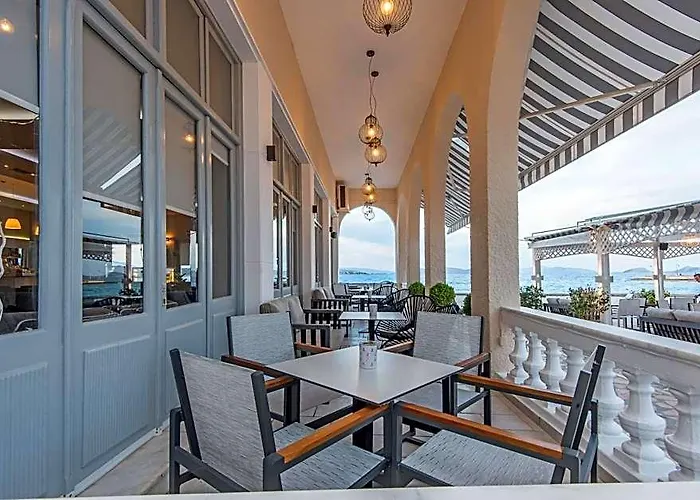 Klimis Hotel