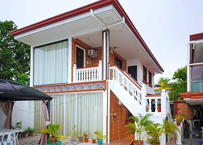 Reddoorz Plus @ Billys Resort Oslob