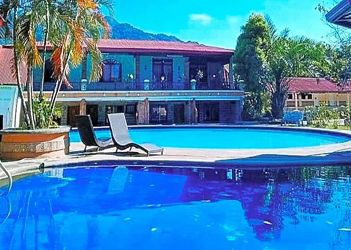 La Vista Pansol Resort Complex By Reddoorz