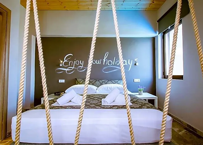 Gregory Comfort Hotel