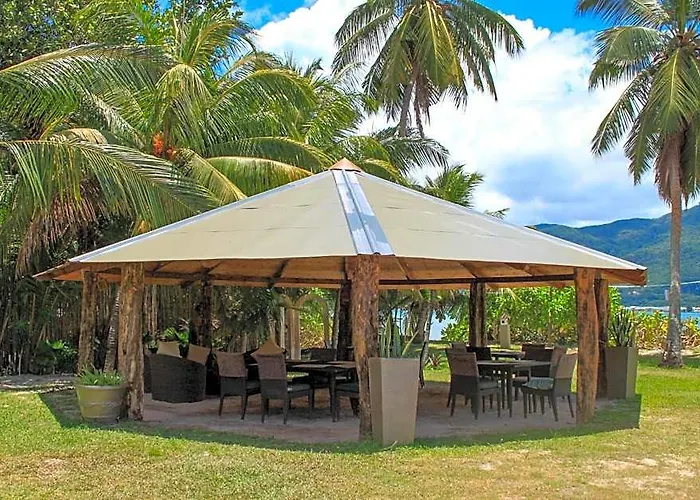 L'Habitation Cerf Island