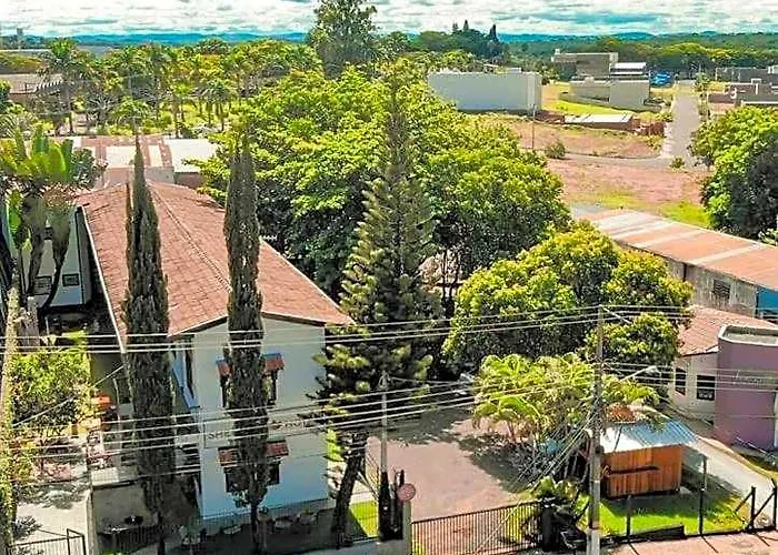Shellter Hotel