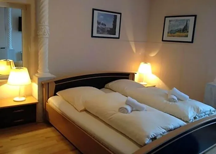 Hotel Mina