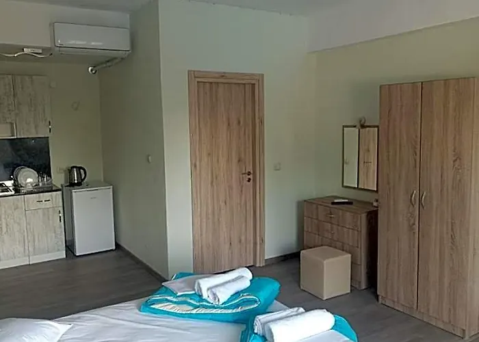 Oasis Luxury Apartments