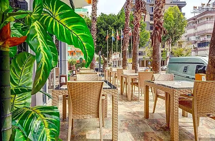Kleopatra Arsi Hotel
