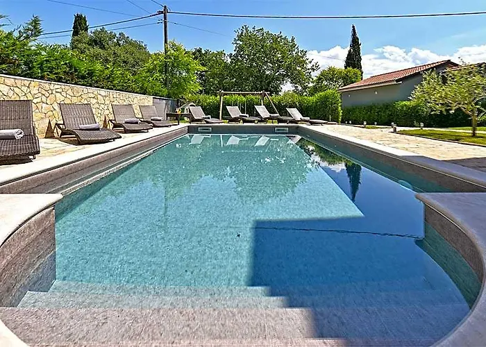 Villa 2019