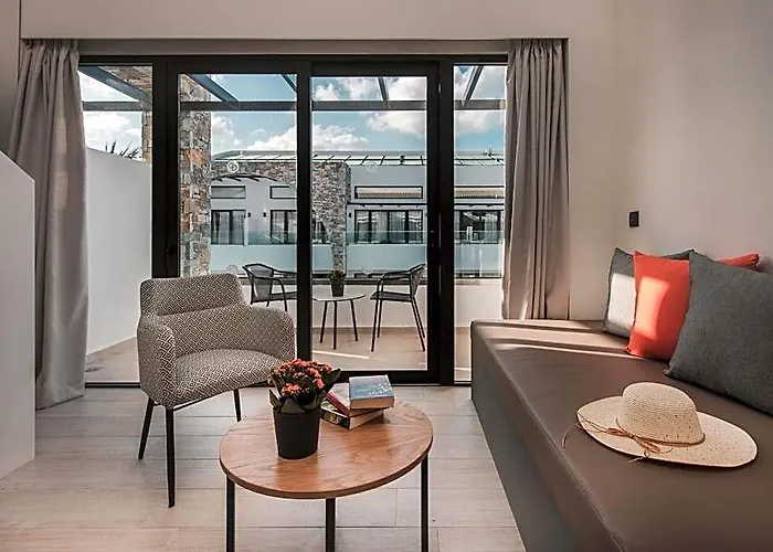 Cavo Di Suites