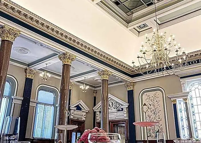 Parr'S Bank Hotel