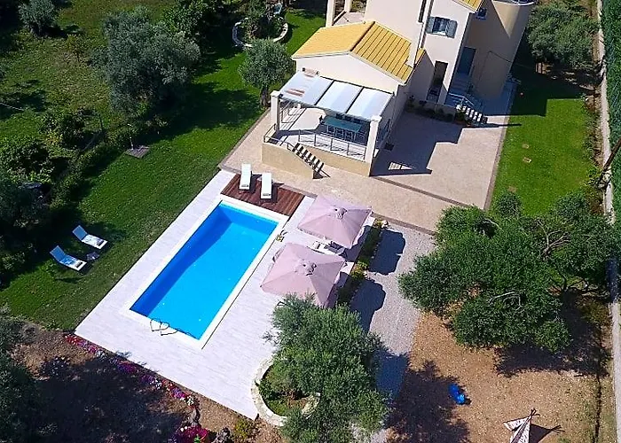 Villa Elionas