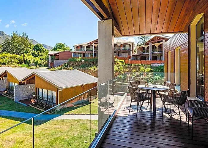 Sarana Hotel & Spa