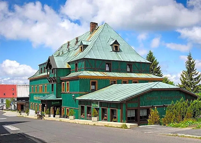 Hotel Zeleny Dum
