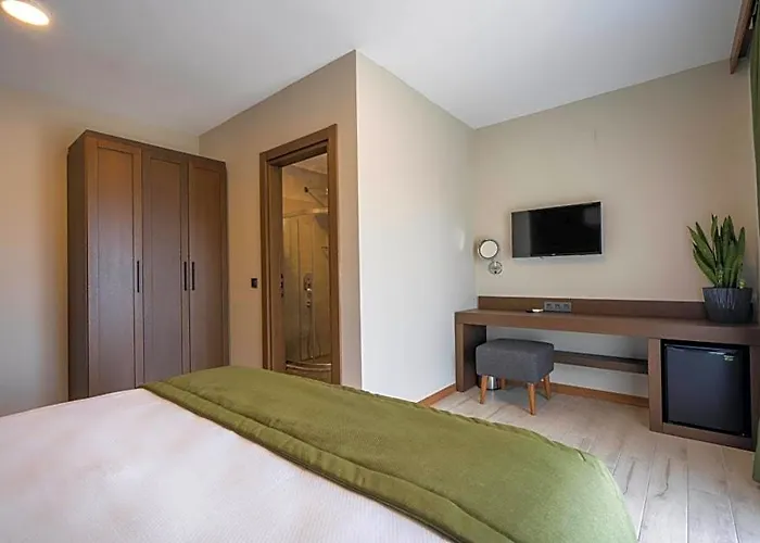 West House Exclusive Hotel