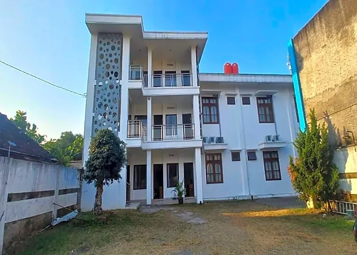 Hotel O Griya Lestari Pati 2