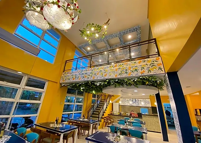 Lighthouse View Hotel