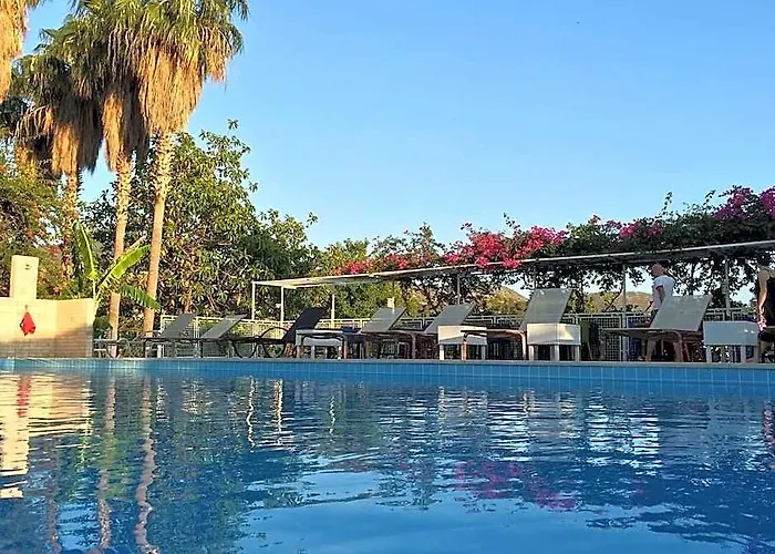 Hotel Pataros