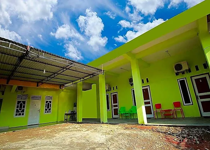 Oyo 2585 Sherren Guest House