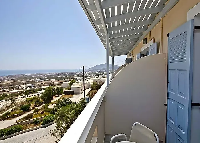 Erato Apartments