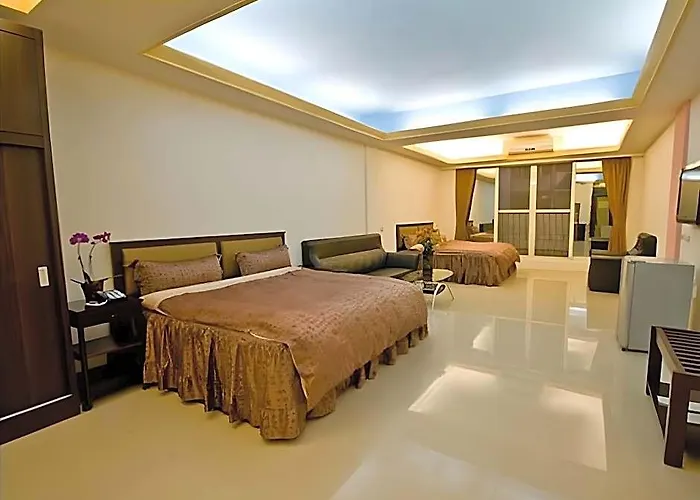 Yue Jing Commercial Hotel