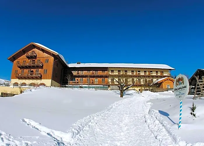 Hotel Und Landgasthof Altwirt