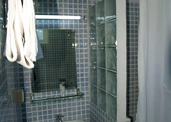 Champ De Mars B&B