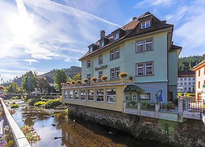 Dom-Hotel