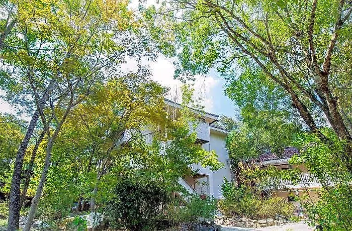 Hu Shan Hot Spring Hotel