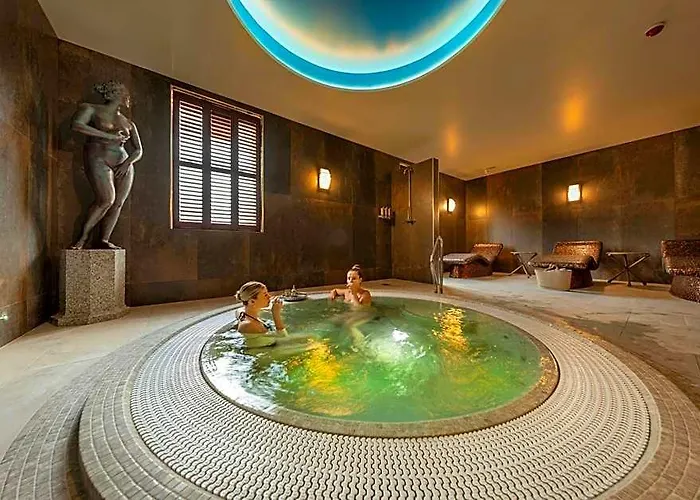 Hartnoll Hotel