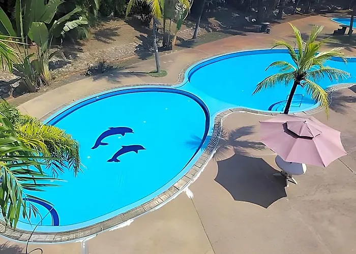 Teluk Batik Holiday Apartment