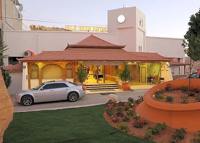 Silk Road Hotel