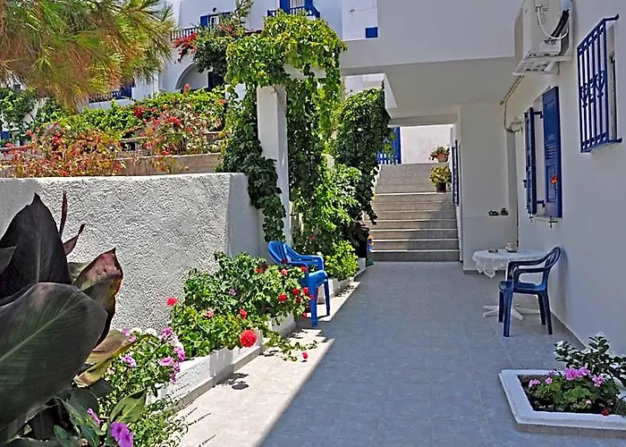 Studios Akrogiali