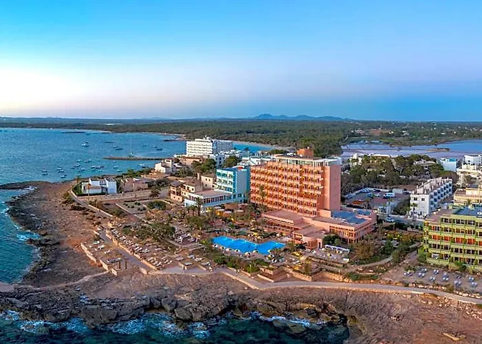 Bikini Island & Mountain Hotel Es Trenc -Adults Only-