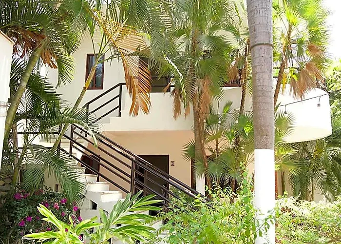 Hotel Y Suites Los Encantos