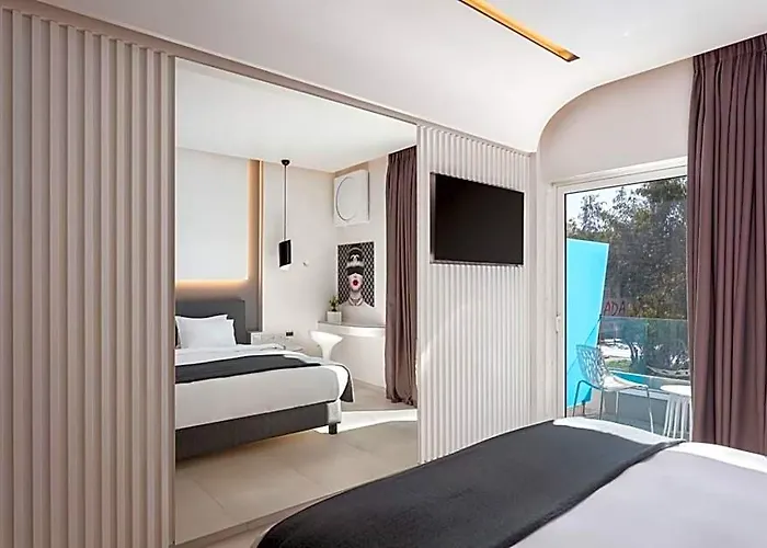 Mirada Hotel