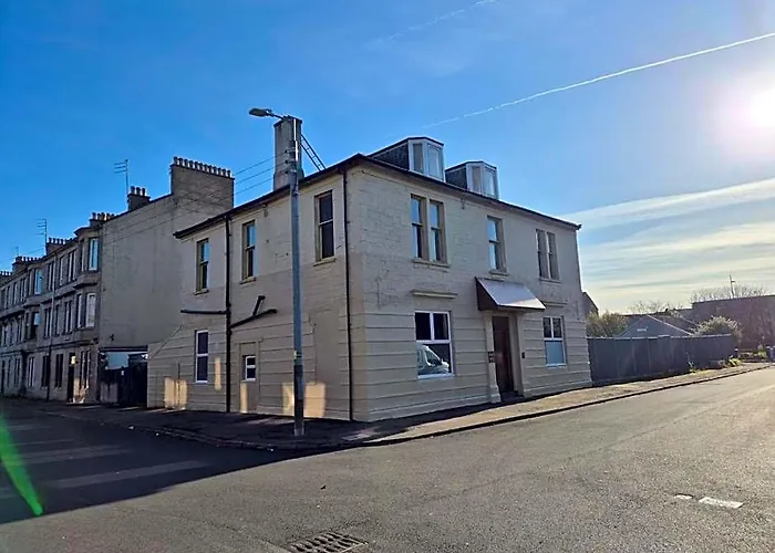Douglas Hotel