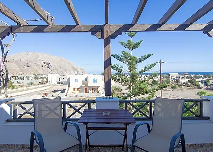 Holiday Beach Resort Santorini