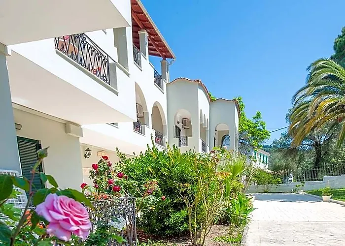 Vassilis Paradise Garden Aparthotel
