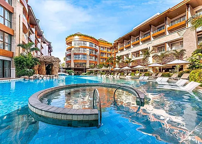 Mandarin Bay Resort And Spa